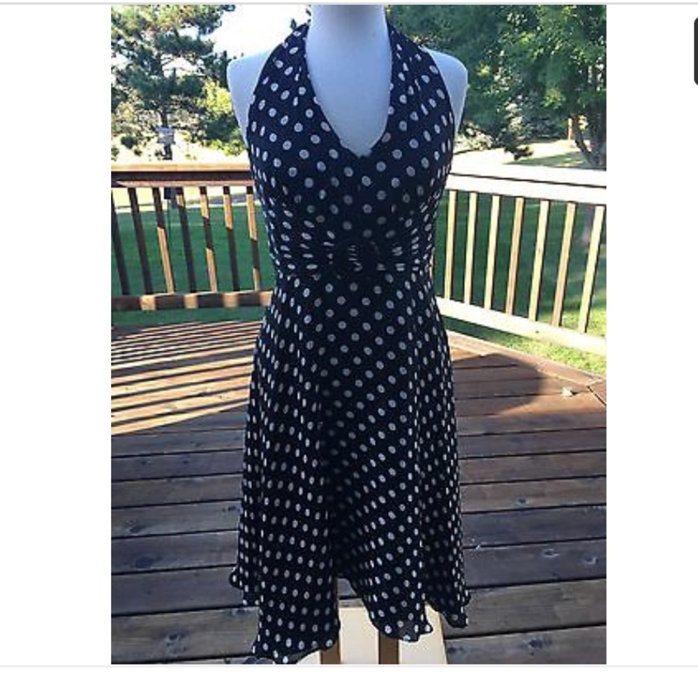 🎉Host Pic 🎉 🌷Donna Ricco Silk dress